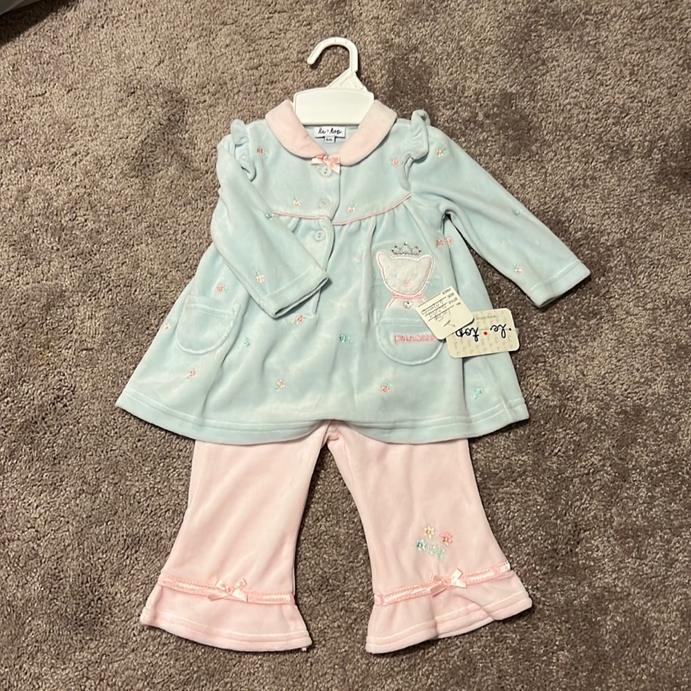 Baby Girl Le Top outfit